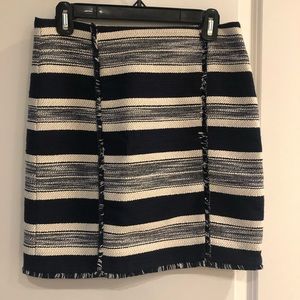 Blue and Cream Banana Republic mini skirt size 2